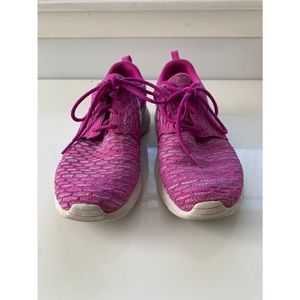 NIKE Roche Sneakers Purple